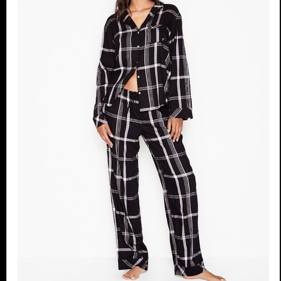 COPY - NWT Victoria’s Secret Valentines Day Pink Black PJ - Picture 5 of 7